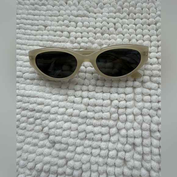 GENTLE MONSTER Rococo IC1 - Picture 3 of 4